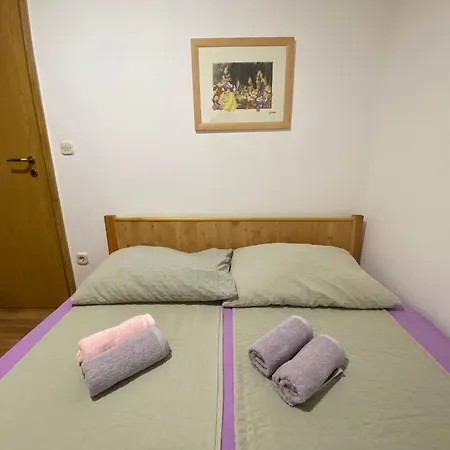 Capo By Interhome Vodice