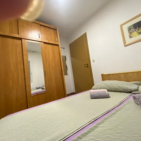 Capo By Interhome Vodice