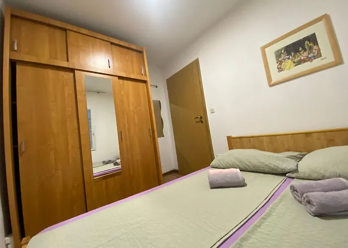 Capo By Interhome 보디체